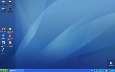 screenshot of newly restored plaptop wisth alpple desktop wallapaper Screenshot of newly restroed laptop